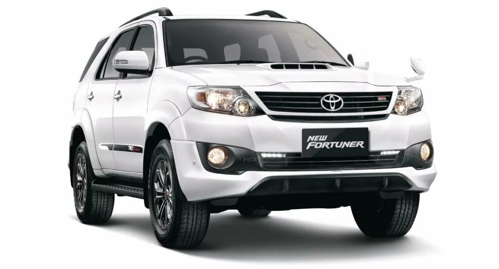 new toyota fortuner launched in india #7